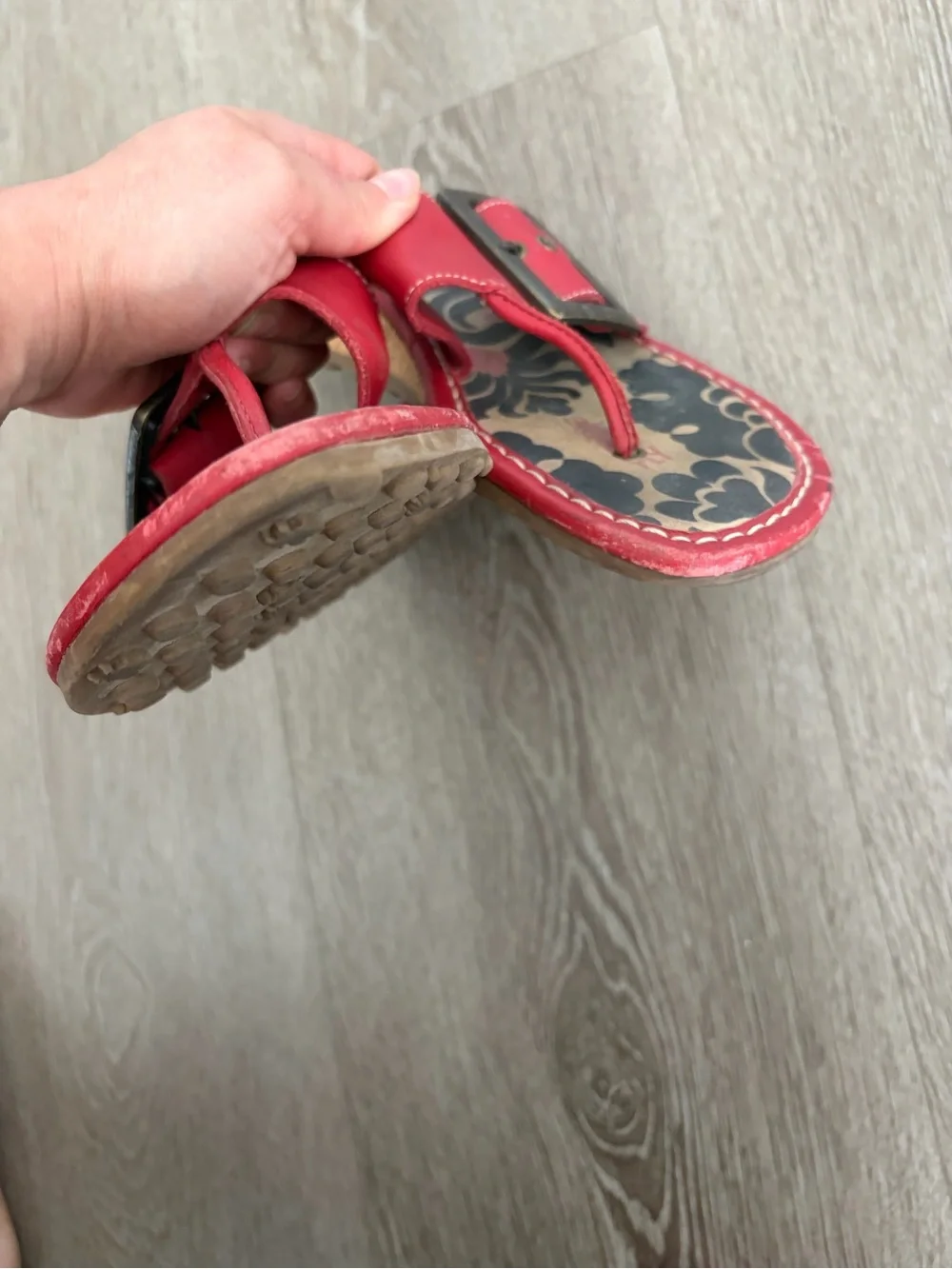 Fly London thong red leather sandals - Picture 3 of 6